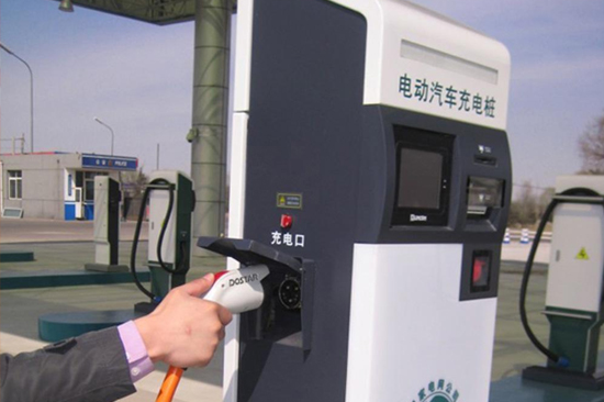 沈陽為加快新能源汽車發(fā)展 推進(jìn)充電樁建設(shè)
